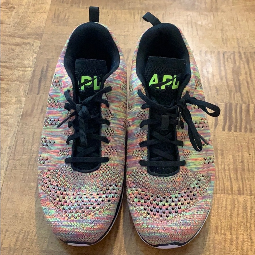 APL TECHLOOM Pro